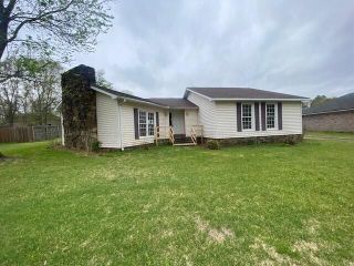 Foreclosed Home - List 100611893