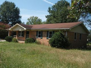 Foreclosed Home - 124 13TH ST S, 35563
