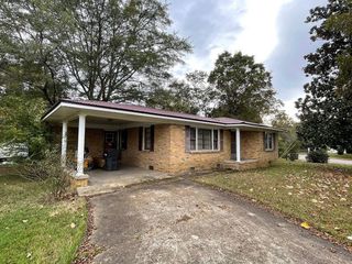 Foreclosed Home - 183 11TH AVE, 35563