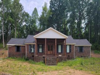 Foreclosed Home - 619 COUNTY HIGHWAY 1, 35570