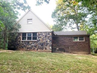 Foreclosed Home - 958 BERRYHILL RD, 35570