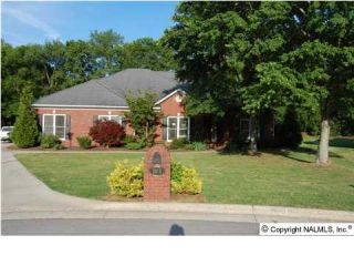 Foreclosed Home - 2409 CROWN CIR SE, 35603