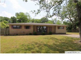 Foreclosed Home - 1403 MODAUS RD SW, 35603