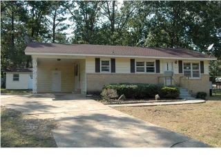 Foreclosed Home - 945 CROSS ST, 35616