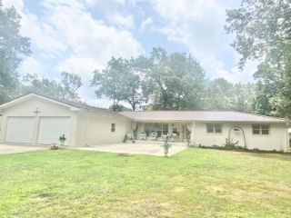 Foreclosed Home - 1810 9TH ST, 35616