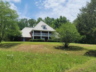 Foreclosed Home - 99 CLAYS CIR, 35653