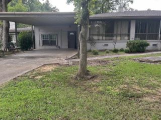 Foreclosed Home - 1995 GEORGE WALLACE HWY, 35654