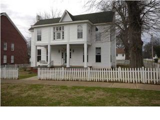 Foreclosed Home - 309 E 3RD ST, 35674