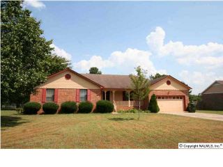 Foreclosed Home - 137 HAZELWOOD DR, 35750