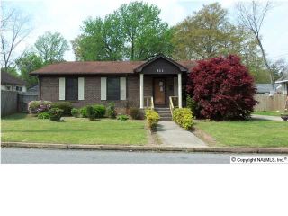 Foreclosed Home - 811 S 6TH ST, 35901