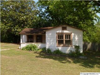 Foreclosed Home - 518 HILLMONT AVE, 35903