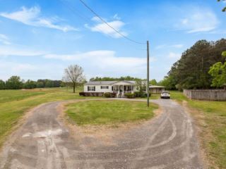 Foreclosed Home - 86704A US HIGHWAY 278, 35952