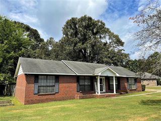 Foreclosed Home - 4721 AIRPORT RD, 36020