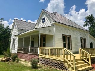 Foreclosed Home - 2375 County Road 2201, 36035