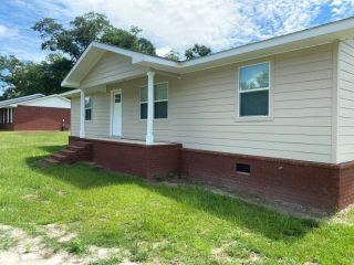 Foreclosed Home - 733 S HAWKINS AVE, 36049
