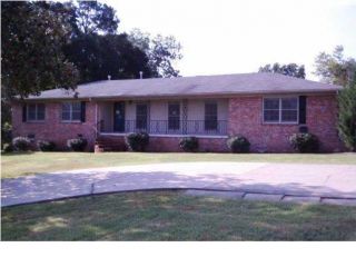 Foreclosed Home - 3780 CHAPMAN RD, 36054