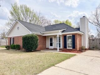 Foreclosed Home - 198 DAFFODIL CT, 36054