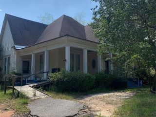 Foreclosed Home - 134 MONTGOMERY ST, 36081
