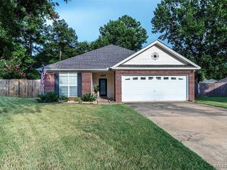 Foreclosed Home - 452 RIVER OAKS DR, 36092