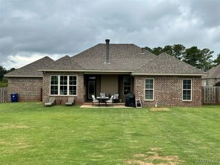 Foreclosed Home - 32 TALLAHATCHIE DR, 36093