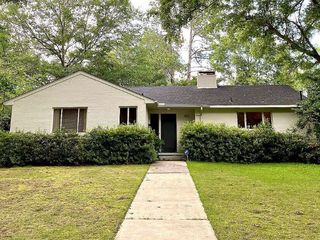 Foreclosed Home - 1123 WESTMORELAND AVE, 36106