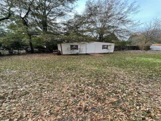 Foreclosed Home - 2300 CARTER HILL RD, 36106