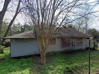 Foreclosed Home - 501 S CAPITOL PKWY, 36107