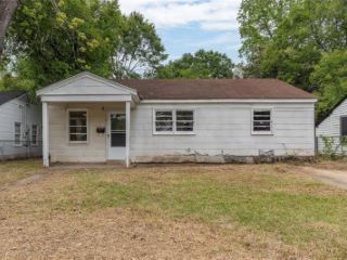 Foreclosed Home - 2063 LUCAS DR, 36107