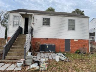 Foreclosed Home - 2604 LOCUST ST, 36107