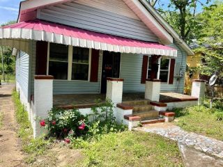 Foreclosed Home - 1054 HENLE ST, 36108