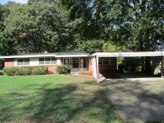Foreclosed Home - 3637 Loxley Ln, 36109