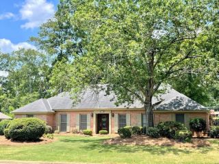 Foreclosed Home - 428 DERBY LN, 36109