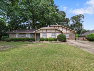 Foreclosed Home - 4613 CHRYSTAN RD, 36109
