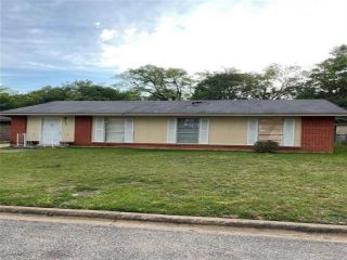 Foreclosed Home - 3613 ERWIN DR, 36110