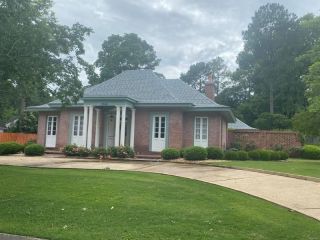 Foreclosed Home - 3044 BOXWOOD DR, 36111