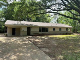 Foreclosed Home - 608 LYNWOOD DR, 36111
