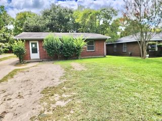 Foreclosed Home - 1158 BARLEY DR, 36111