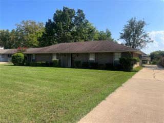 Foreclosed Home - 3030 CRAWFORD ST, 36111