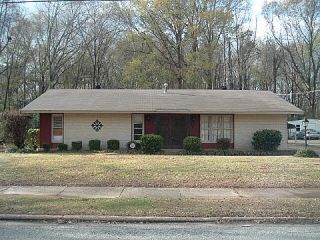 Foreclosed Home - 857 QUEENSBURY DR, 36116