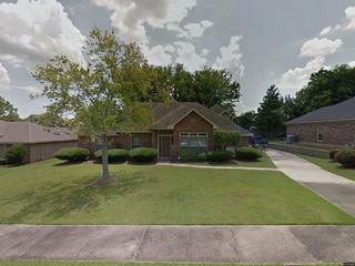 Foreclosed Home - 2419 WALBASH DR, 36116