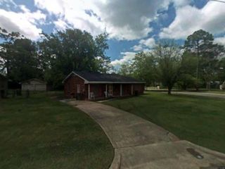 Foreclosed Home - 4602 SUNSHINE DR, 36116
