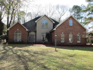 Foreclosed Home - 143 Creek Dr, 36117