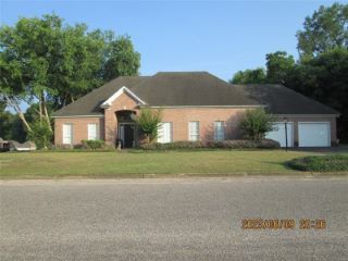 Foreclosed Home - 7384 PINNACLE PT, 36117