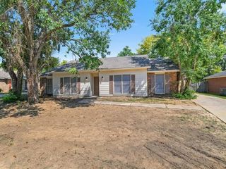 Foreclosed Home - 6342 WILLOW GLEN DR, 36117