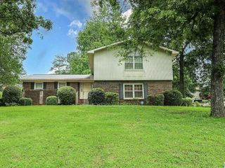 Foreclosed Home - 901 PINECLIFF DR, 36203
