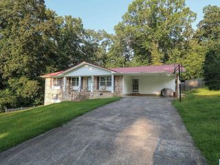 Foreclosed Home - 5527 WILDOAK DR, 36206