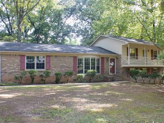 Foreclosed Home - 3618 DALE HOLLOW RD, 36207