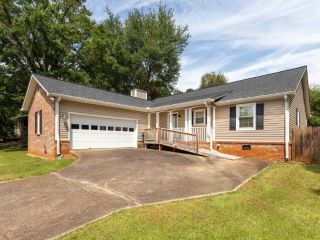 Foreclosed Home - 3903 DUNDEE ST, 36207