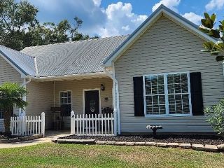Foreclosed Home - 1100 IRIS RD, 36301