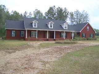 Foreclosed Home - 643 BOBBY HALL RD, 36312